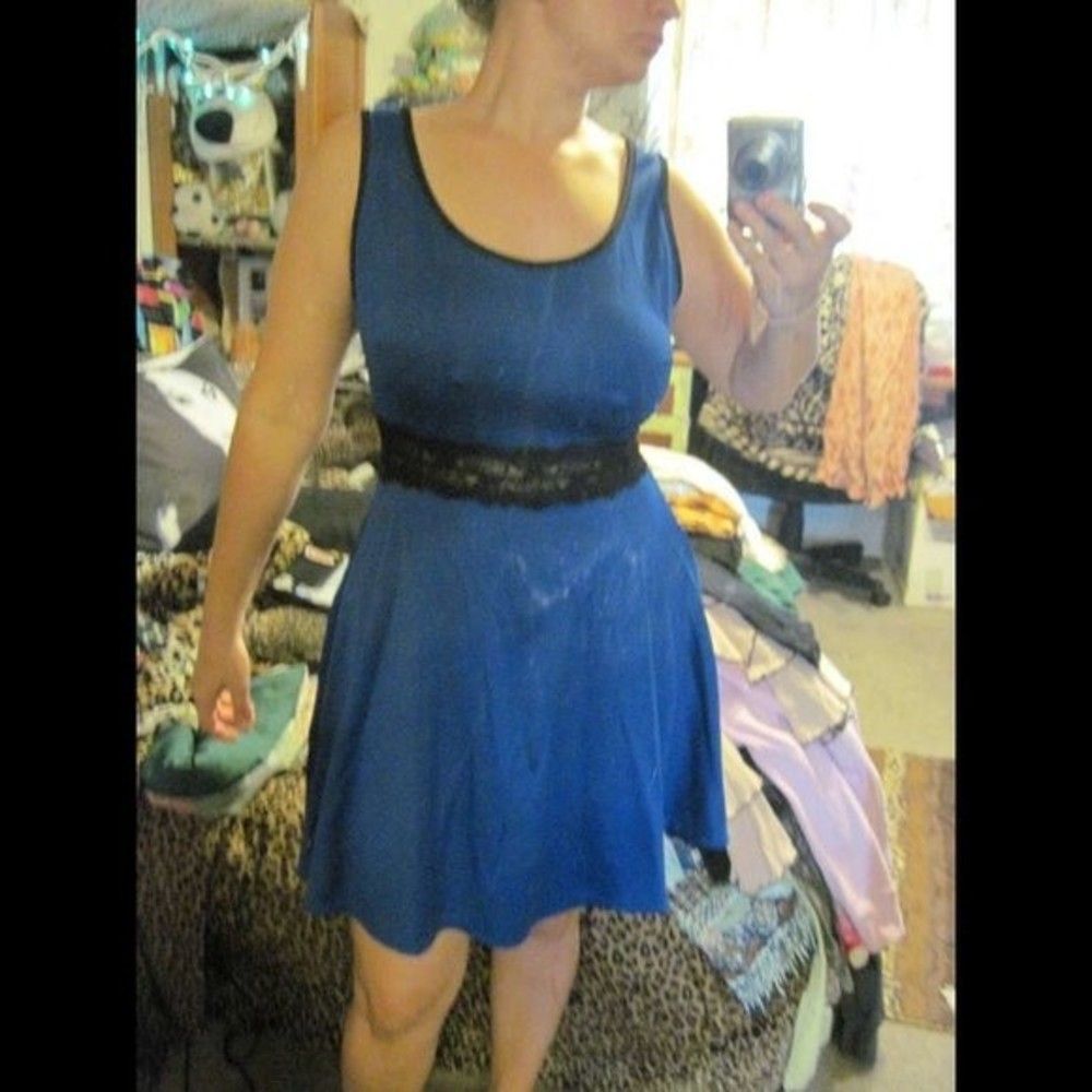 Vibe Sportswear L The Dress Blue Black Accent Bright Tennis Preowned Polyester